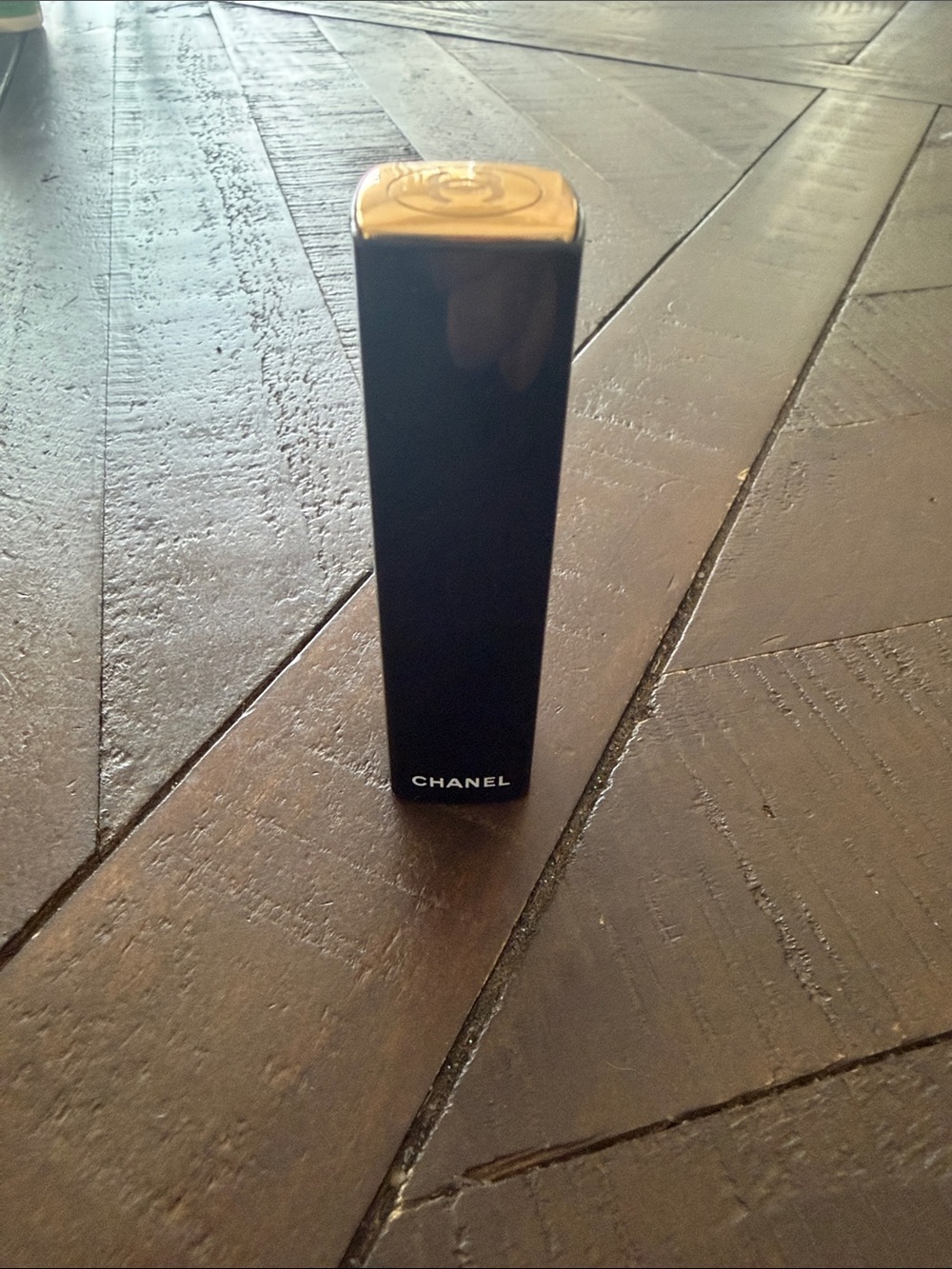 new chanel lipstick 99 rouge allure pirate red